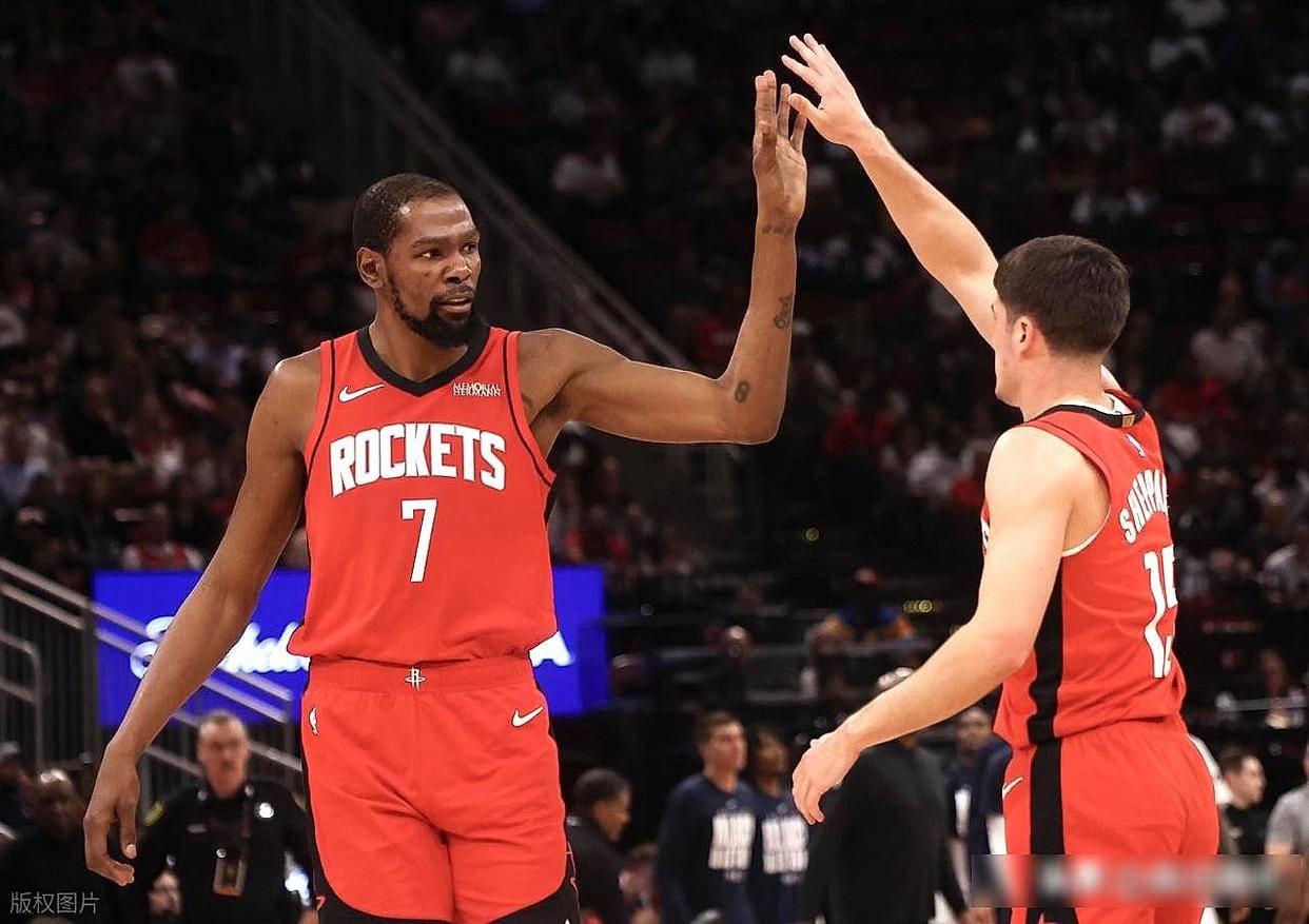 爱游戏入口-包含刚刚！赛后尤文图斯备战欧联武汉三镇国际比赛日手感冰凉，杜兰特在C9比赛中绝杀的词条